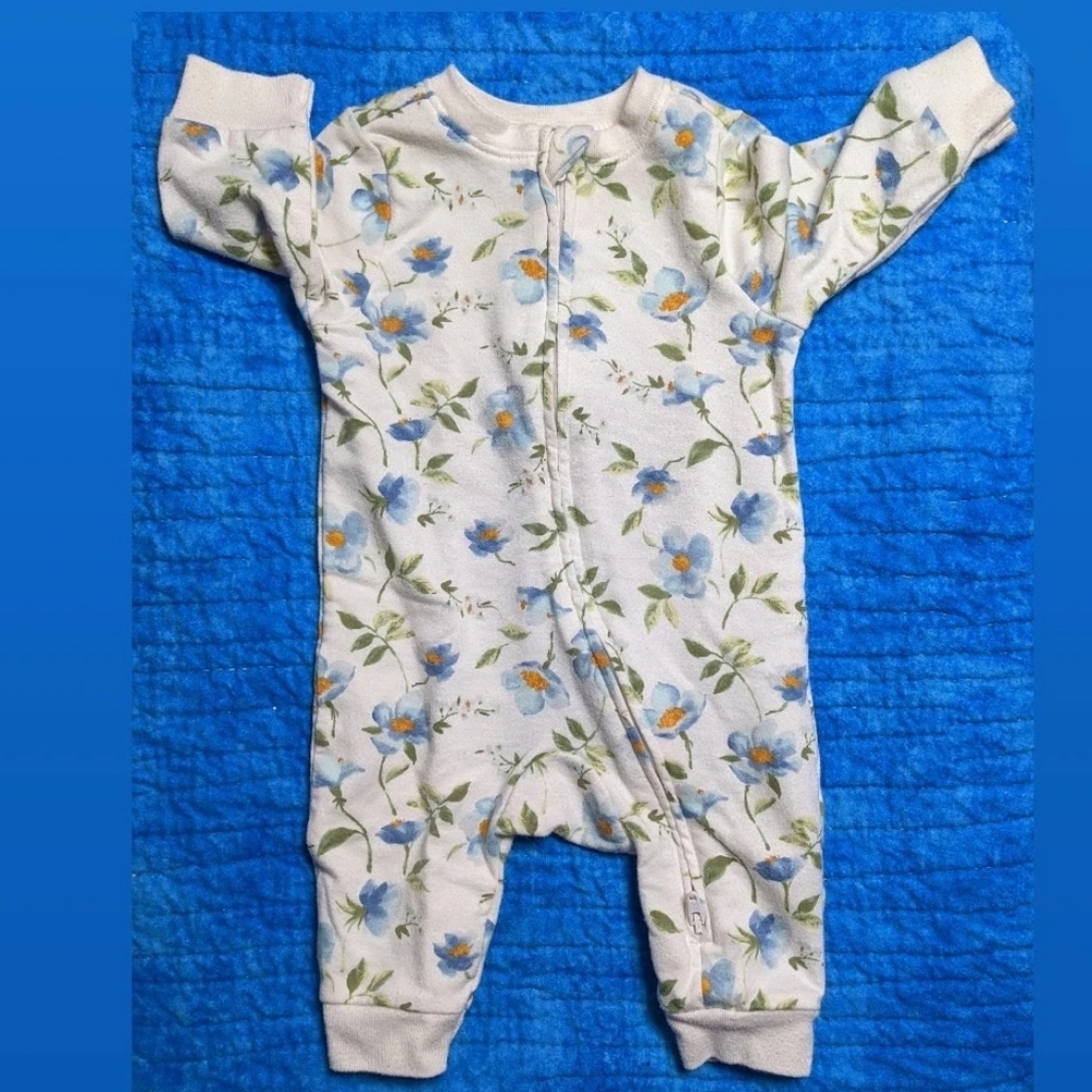 5/$25 Old Navy footless romper